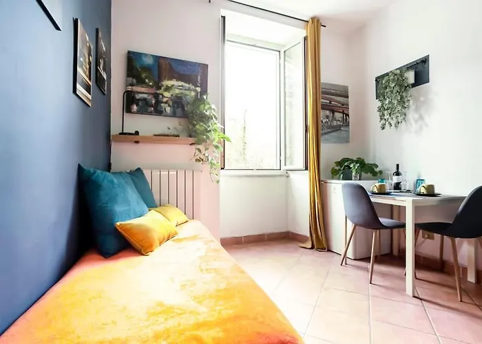Guestart Trastevere Station With Ac Bed & Breakfast