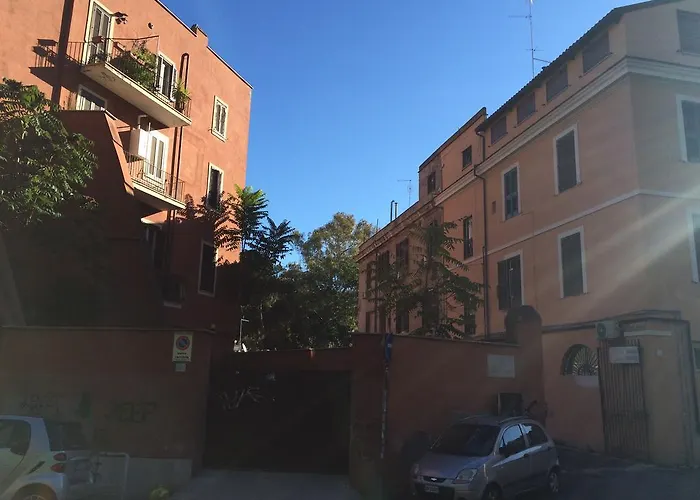Guestart Trastevere Station With Ac 4*